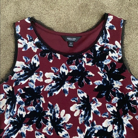 Simply Vera Vera Wang floral tunic - Picture 5 of 9
